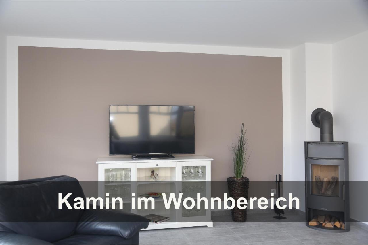 Ostseelagune Zingst, Exklusive Dhh, Strandnah, Sauna, Kamin, 3 Sz, 2 Baeder, Glasfaser, Haustierfrei, Garten Mit Suedterrasse, E-Ladesaeule, 2 Stellplaetze, Strandkorb, Fahrradschuppen, Waschmaschine, Trockner, Nichtraucher Exterior photo