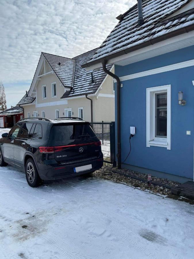 Ostseelagune Zingst, Exklusive Dhh, Strandnah, Sauna, Kamin, 3 Sz, 2 Baeder, Glasfaser, Haustierfrei, Garten Mit Suedterrasse, E-Ladesaeule, 2 Stellplaetze, Strandkorb, Fahrradschuppen, Waschmaschine, Trockner, Nichtraucher Exterior photo