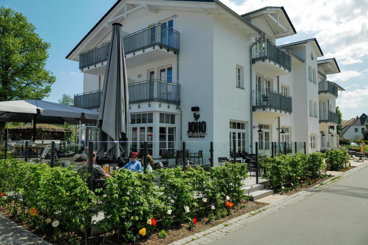 Ostseelagune Zingst, Exklusive Dhh, Strandnah, Sauna, Kamin, 3 Sz, 2 Baeder, Glasfaser, Haustierfrei, Garten Mit Suedterrasse, E-Ladesaeule, 2 Stellplaetze, Strandkorb, Fahrradschuppen, Waschmaschine, Trockner, Nichtraucher Exterior photo
