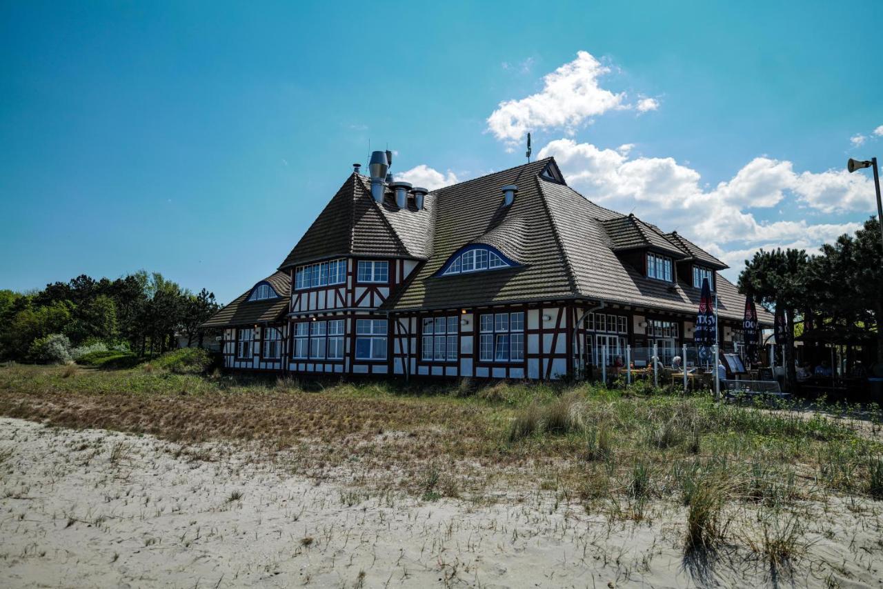 Ostseelagune Zingst, Exklusive Dhh, Strandnah, Sauna, Kamin, 3 Sz, 2 Baeder, Glasfaser, Haustierfrei, Garten Mit Suedterrasse, E-Ladesaeule, 2 Stellplaetze, Strandkorb, Fahrradschuppen, Waschmaschine, Trockner, Nichtraucher Exterior photo